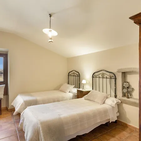 Cal Cirera Country house *